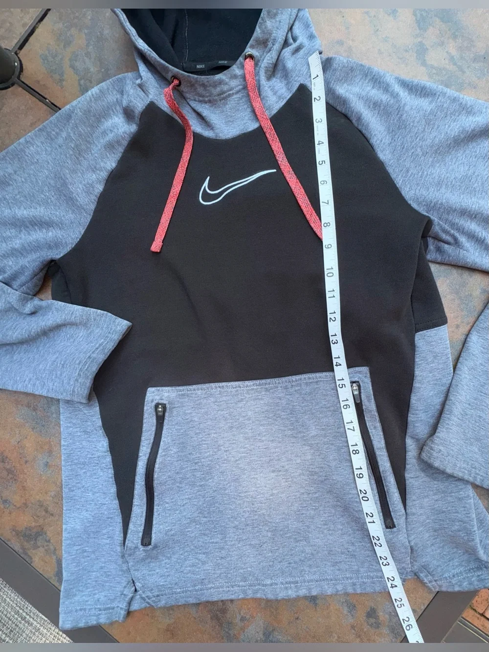 Nike Hoodie Mens Small Black Gray Pullover Zipper Pocket Swoosh Sweatshirt EUC
